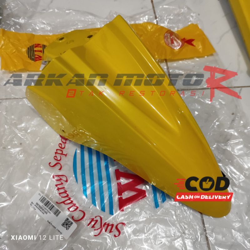 SLEBOR SPAKBOR DEPAN MIO SPORTY KUNING RYC NON ORIGINAL MERK WIN