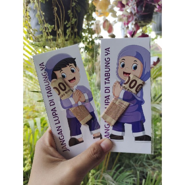 

AMPLOP LEBARAN REQUEST DESAIN DAN TULISAN