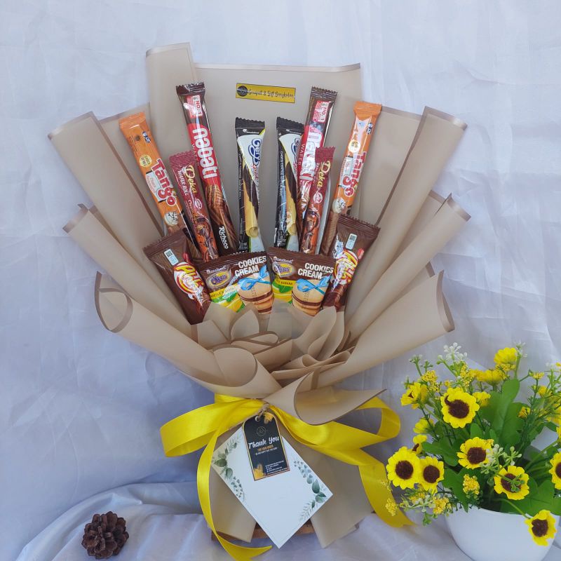 

Buket Snack Buket Wisuda Hadiah