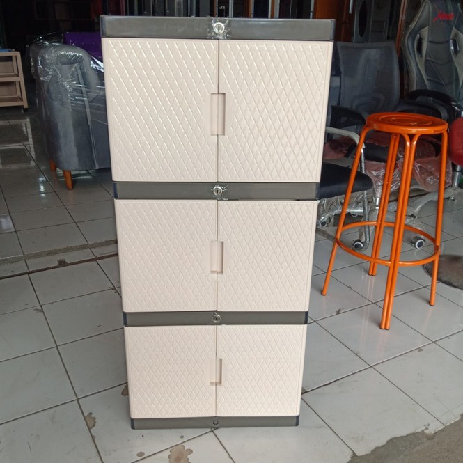 Lemari Plastik Lemari Pakaian Plastik Susun KACA ada KUNCI-RENATA KUNCI 3