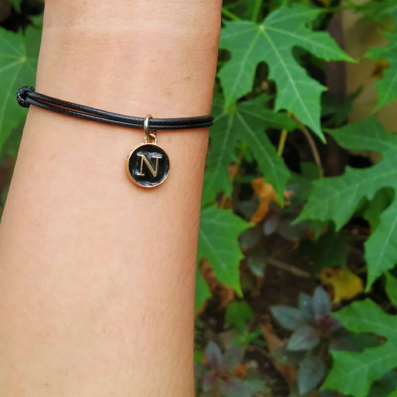 A - Z gelang inisal epoxy / gelang tali inisial hitam / gelang inisial huruf