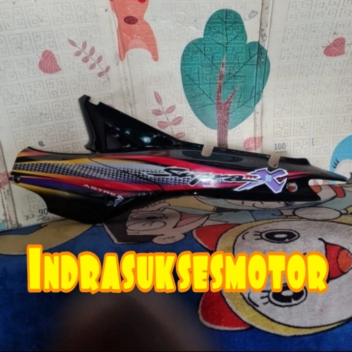 cover body belakang motor supra x lama striping batik