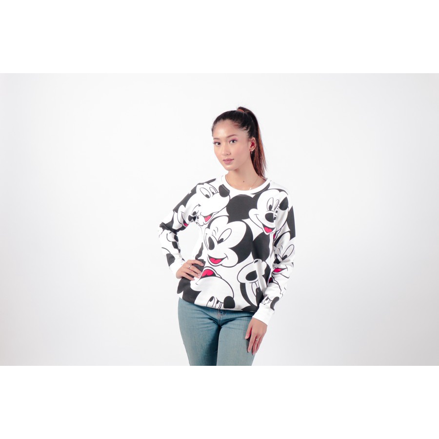 Sweater Wanita Oversize Distro Korean Style Bahan Tebal Kekinian Warna Putih Rajut Polos Basic Jumbo Long Sleeve Shirt Mickey Mouse M L Original Model Terbaru 2023 Bisa COD Garansi Promo Shopee