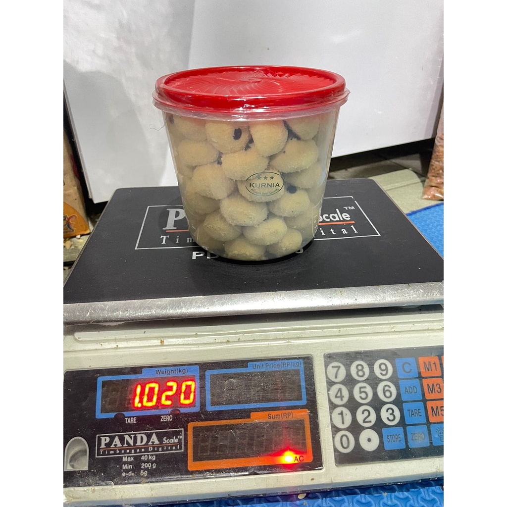 KUE KACANG ASLI JEMBER 1 KG