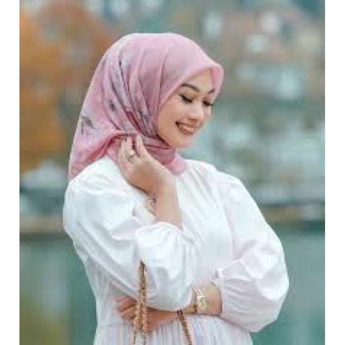 buttonscarves the nada series lA