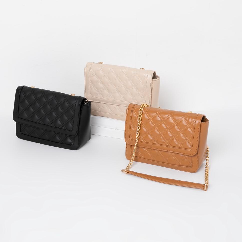 SALE TERBATAS Berrybenka - Tas Wanita Shoulder Bag Sofia Peachy Quilted Shoulder Bag