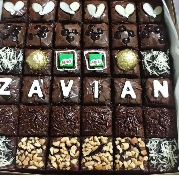 

Top bangetp6P0b Fudgy Brownies 36 Bites/pcs (GRATIS 8 HURUF)