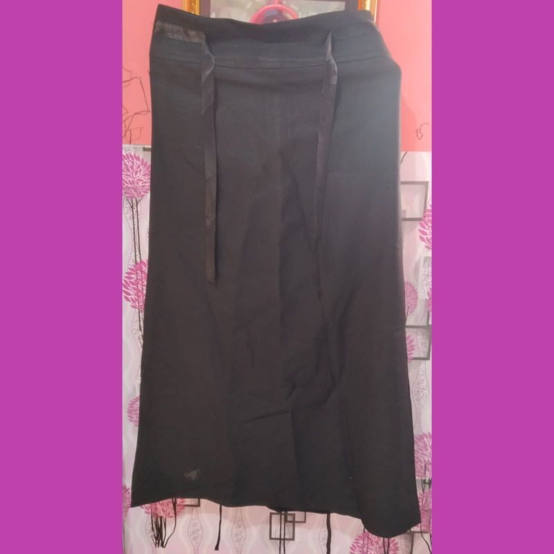 rok hitam panjang tebel preloved/rok span kerja hitam