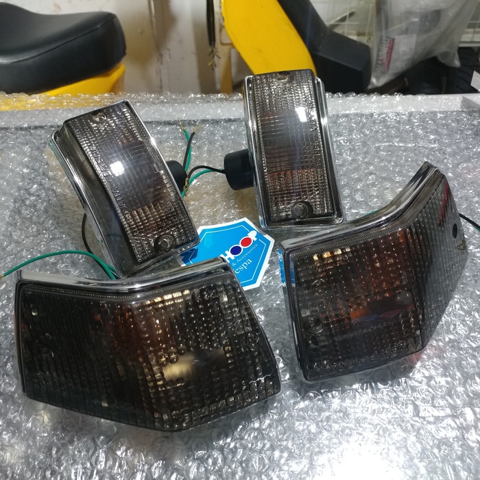 Sein Vespa Bosatta Mika Smoke Black Vespa Px Excluisve Excel New Px