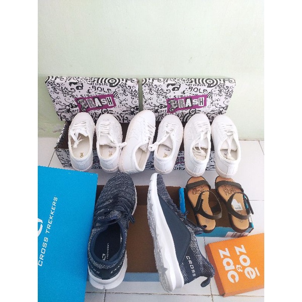 OPEN JASTIP PAYLESS CHAMPION SEPATU -- JASTIP RIZKI BAROKAH