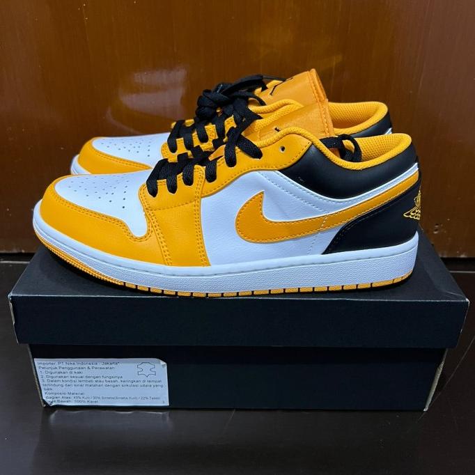 Air Jordan 1 Low Taxi University Gold Neptunussz