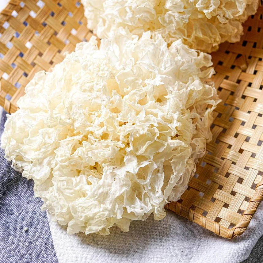 

✻ Mamacia Treats r Putih Salju / r Es / Bai Mu Er / Snow White Fungus 100 Gram - 500 Gram ۞