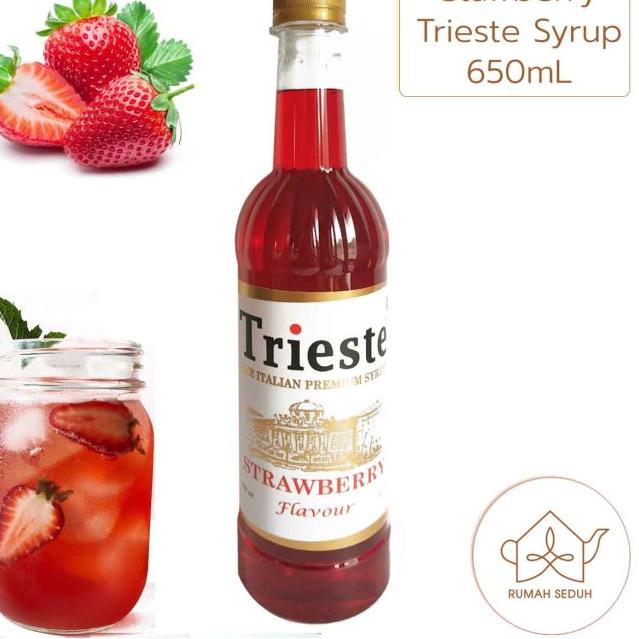 

♩ 650mL Sirup Strawberry merk Trieste - Sirup Stroberi ♠