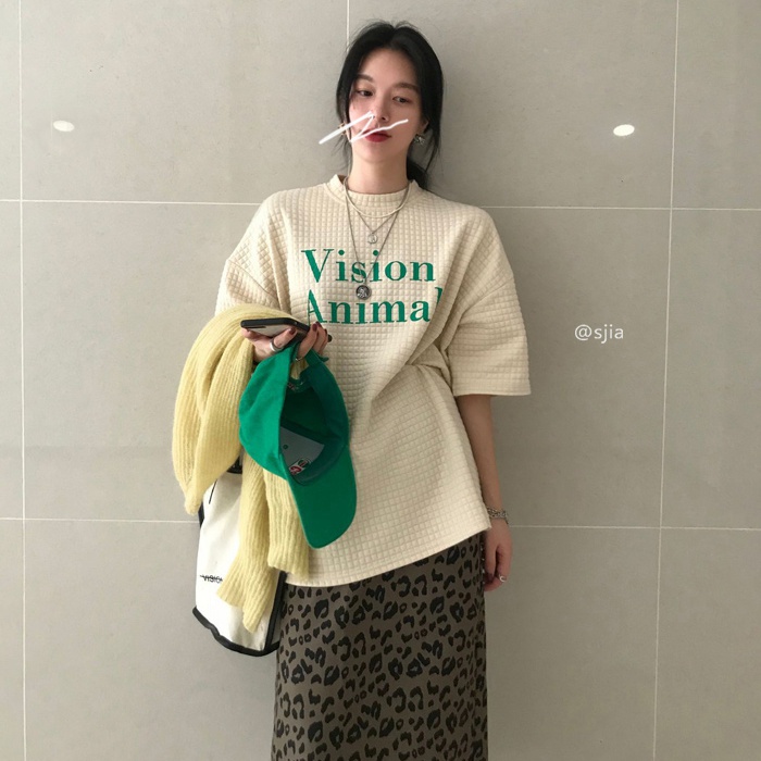 Kaos Oversize Atasan Wanita Terbaru T-shirt Baju Wanita Korean Style