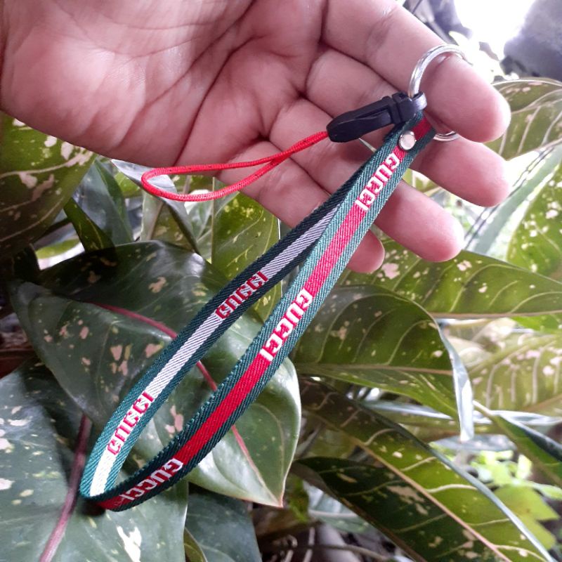 Keychain Gucci Gantungan Kunci Hp Lanyard Cocok Untuk Pria Dan Wanita