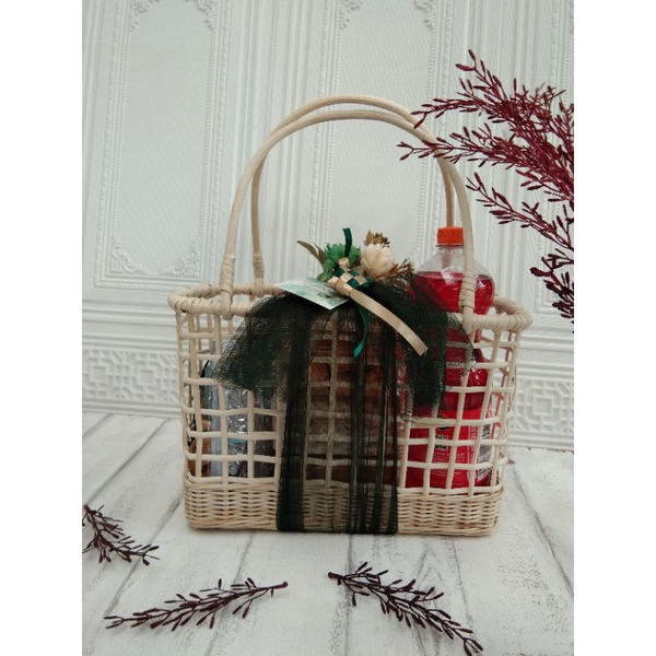 

Parcel Lebaran Rotansia