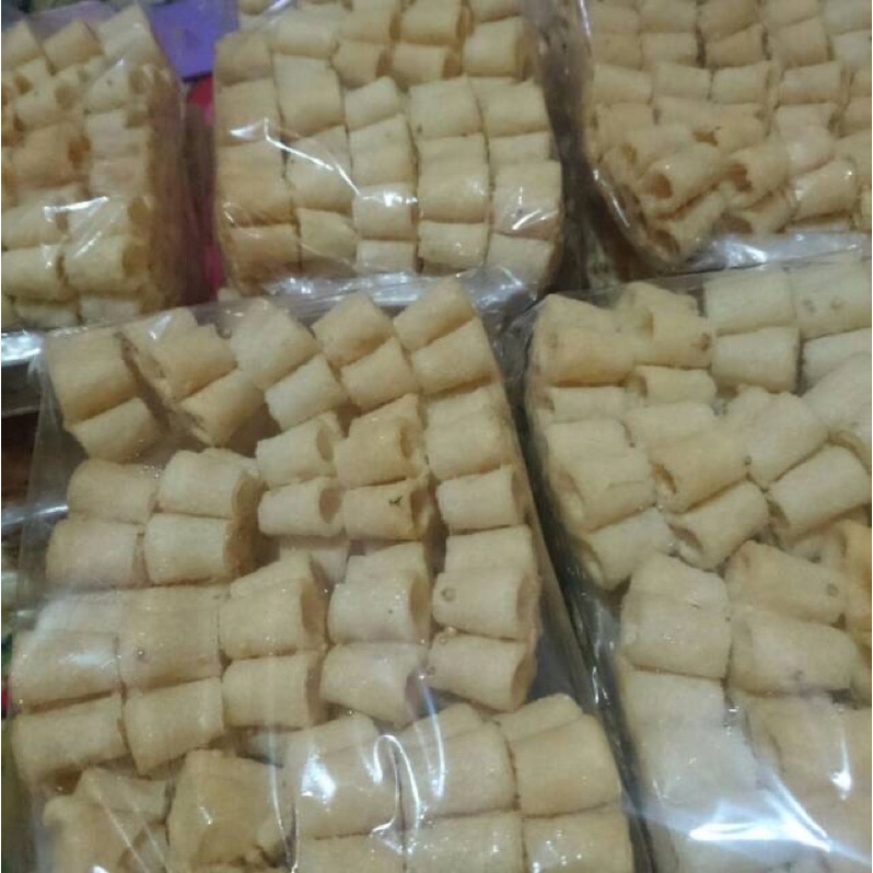 

SAROJA/KEMBANG GOYANG