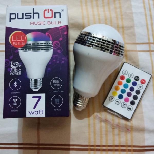 Dijual Lampu LED Musik Speaker Bluetooth / Music Bulb Push On 7 Watt Remote Limited