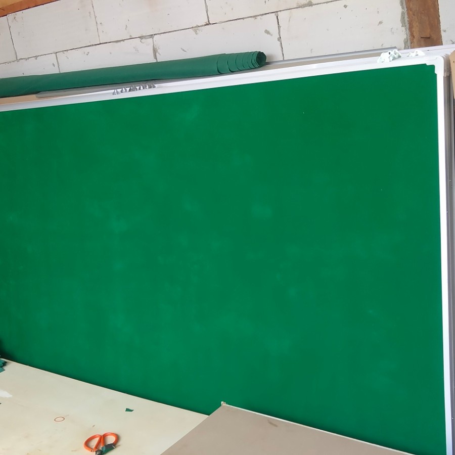 

soft board gantung 100 × 150 Cm