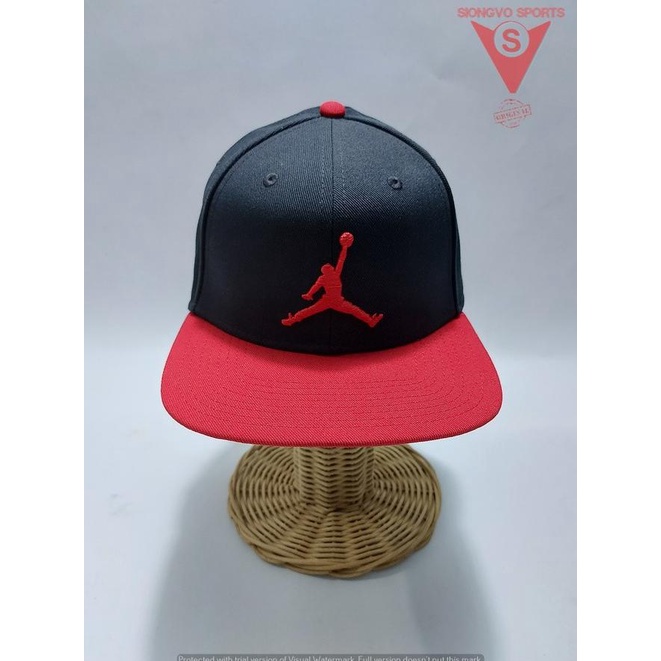 TOPI JORDAN PRO JUMPMAN SNAPBACK ORIGINAL AR2118019
