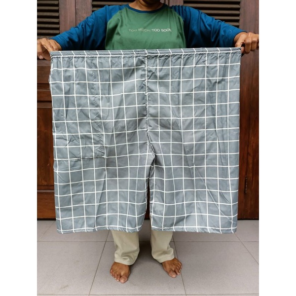 Celana Kolor Pendek Jumbo Motif Kotak Tartan Muat Sampai Berat Badan 110 kg Murah dan Berkwalitas