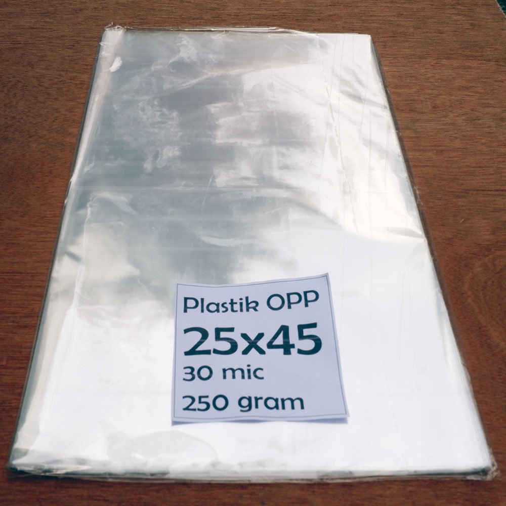 

Plastik OPP 25x45 cm 30 mic 250 gram tanpa lem
