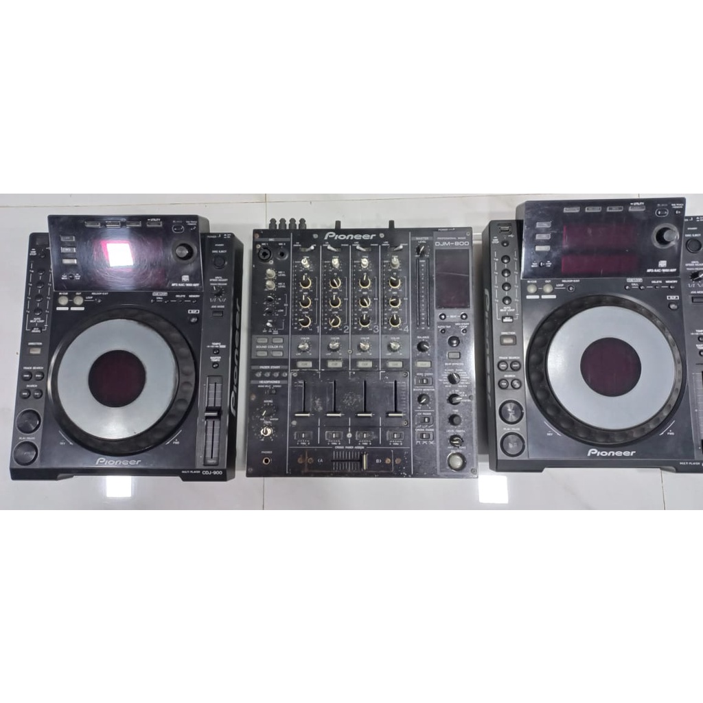 DJ Pioneer CDJ 900 + Mixer DJM 800