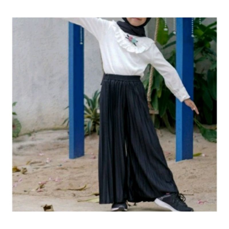 celan Anak tanggung/ kulot plisket  anak tanggung