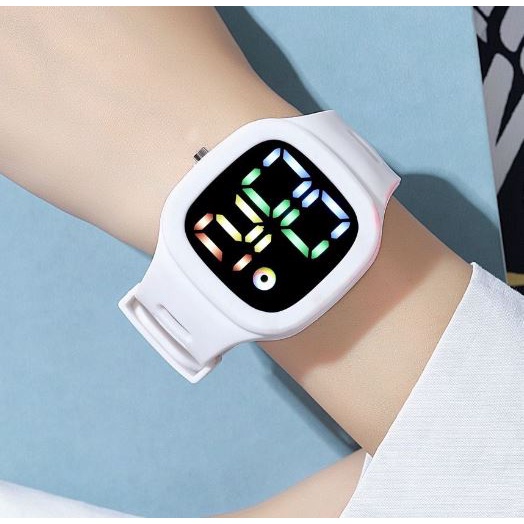 Jam Tangan Wanita Pria Anti air Rubber LED Digital Fashion