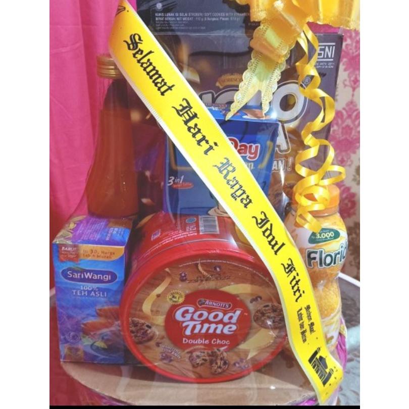 

Hampers Parcel Lebaran Murah | Bisa Request Isi / Hampers Imlek / Hampers Natal