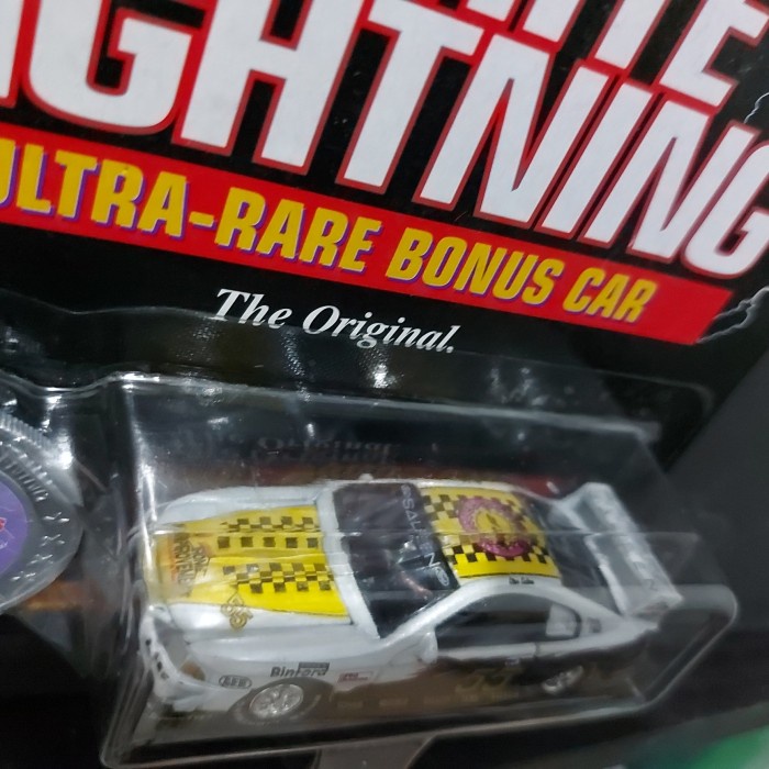 JOHNNY LIGHTNING #MUSTANG CLASSICS #WHITE LIGHTNING TERLARIS