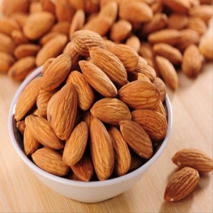 

ALMOND MENTAH UTUH 500 GRAM
