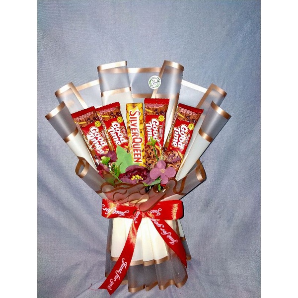 

buket Silverqueen kecil dan good time