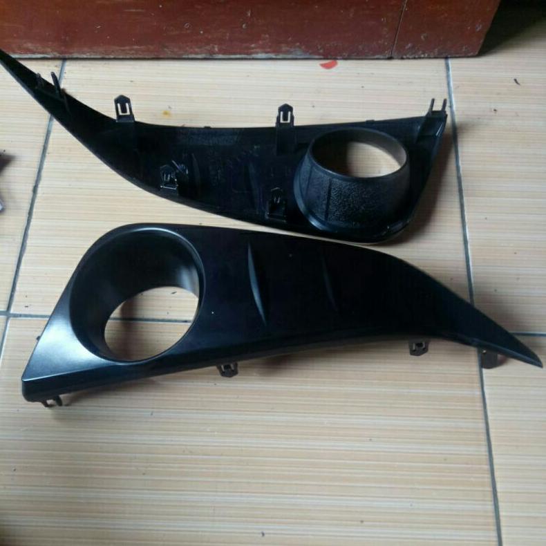 Cover Ring Foglamp Calya 2019-2021 Hitamdoff