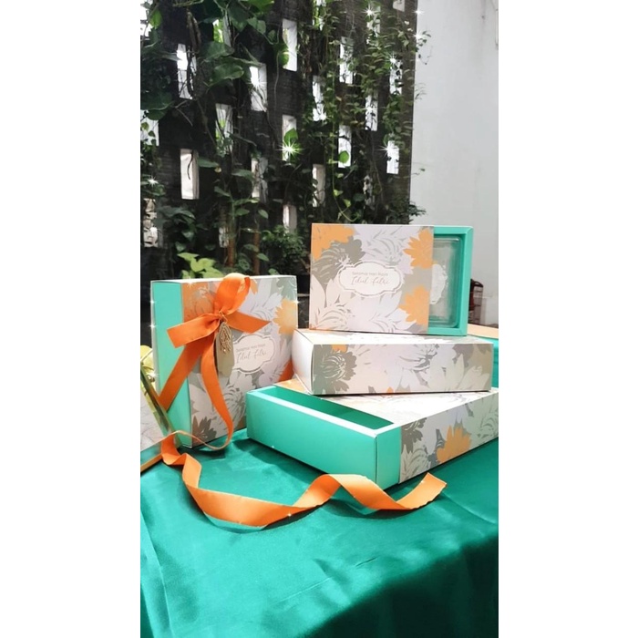 

25X15X7 Cm Box Hampers Premium Kotak Kue Tema Lebaran, Idul Fitri 080