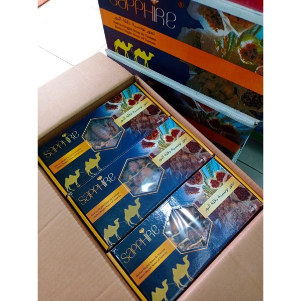 

Kurma Tunisia Tangkai 1 karton isi 12box lebih murah