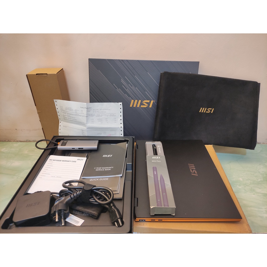 MSI Summit E13 Flip Evo Convertible Laptop 13.3" i7 16GB 512GB SSD