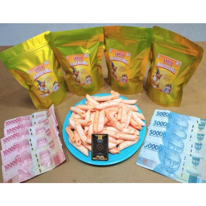 

SNACK BERHADIAH KERIPIK SETAN MAMAE / MAKANAN RINGAN / KERIPIK PEDAS / KERIPIK SETAN MAMAE BERHADIAH/ Snack Berhadiah