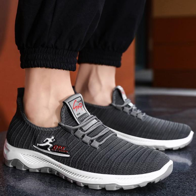 SEPATU SNEAKERS PRIA IMPORT / TAPAK DOUBLE INJECTION SP24