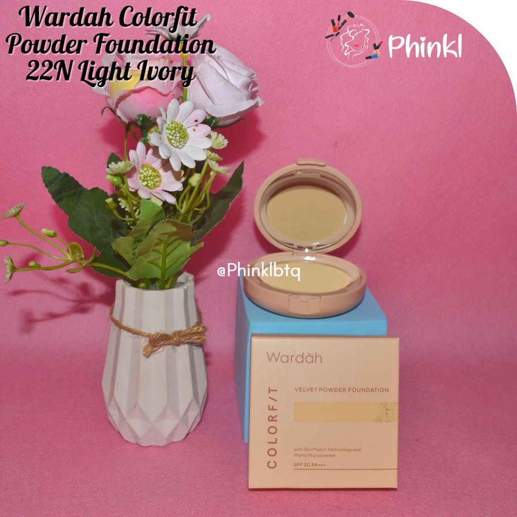 `ღ´ PHINKL `ღ´ ᘺᗩᖇᕲᗩᕼ Wardah Colorfit Velvet powder Foundation bedak padat