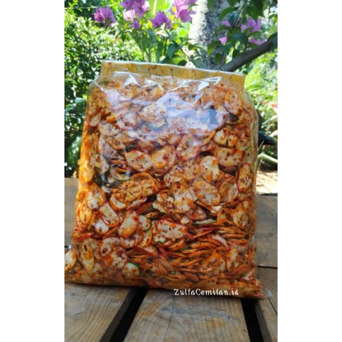 

kerupuk bawang pedes daun jeruk viral 1kg