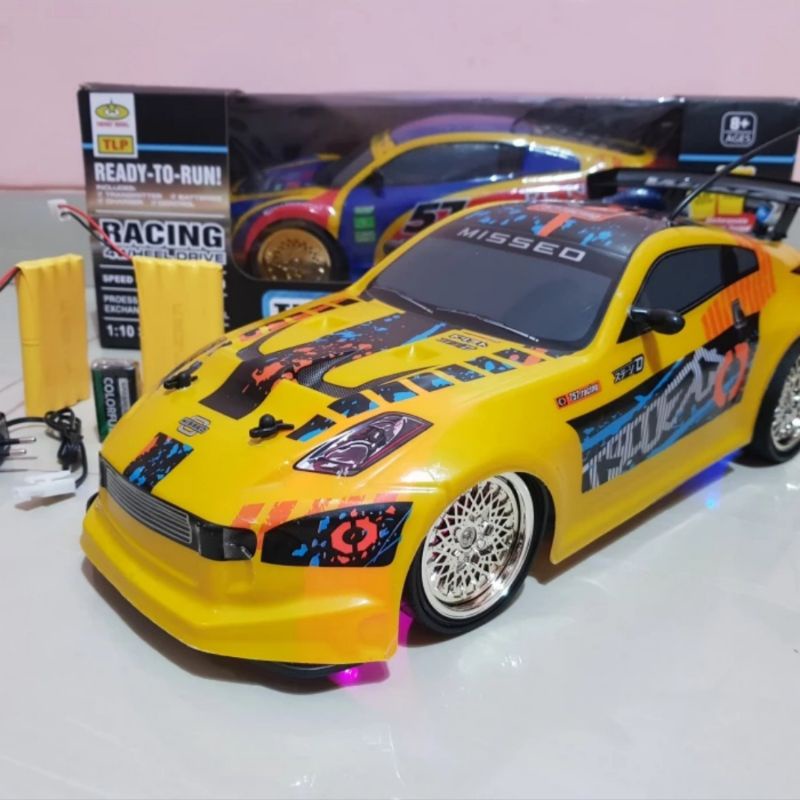 Mainan Remote Control 4WD Drift Ukuran Besar - Mainan Rc Car Drift Sedan Remote Control