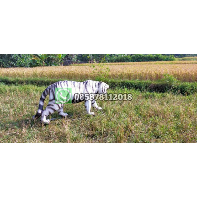 Patung Maskot Macan