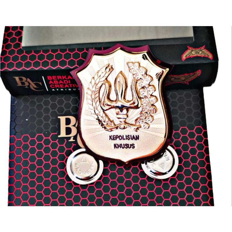 Kewenangan polhut Super Exclusive