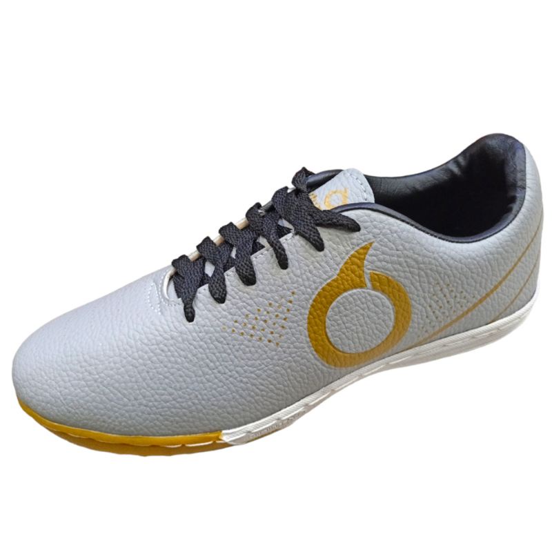 Sepatu Futsal Ortuseight Premium