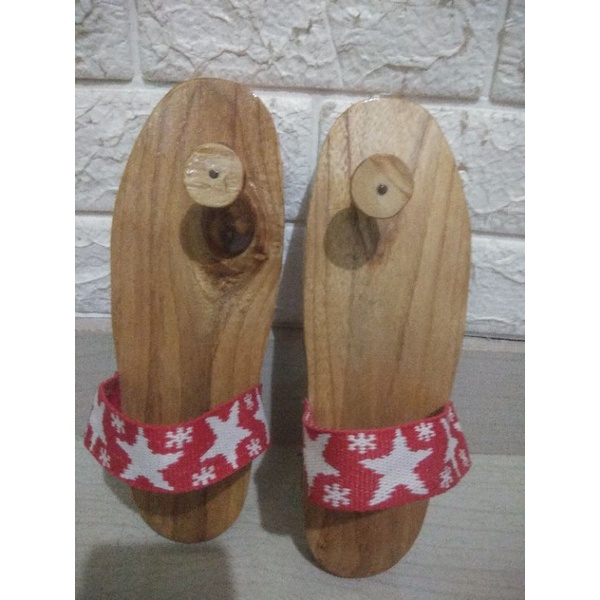sandal kayu/sandal bakiak jepang(kirim seluruh Indonesia)