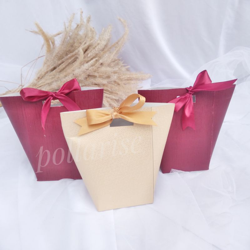 

paper bag unik/ tas kado