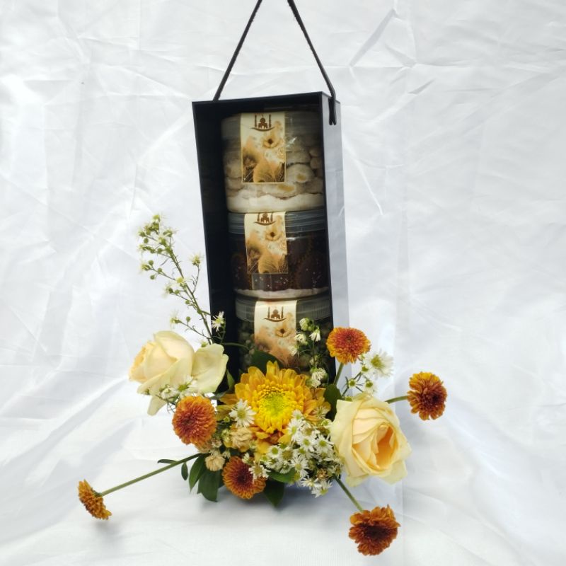 

Parcel Lebaran Black Onyx