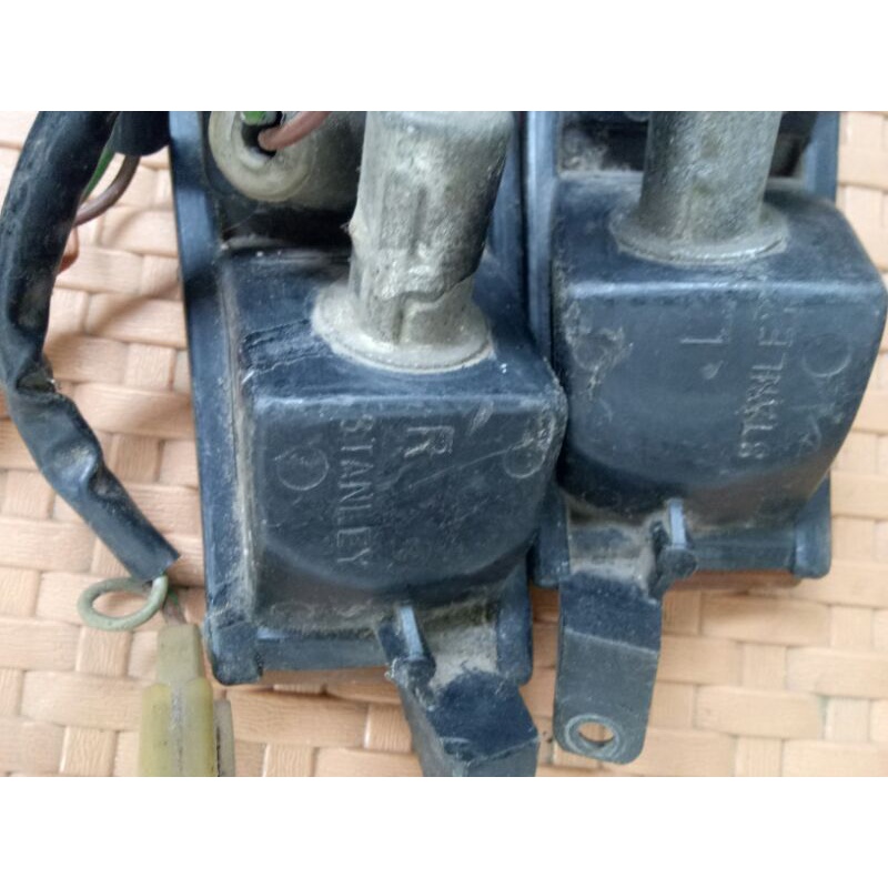 lampu sein reiting depan Astrea 800 original stanley mikanya CMI