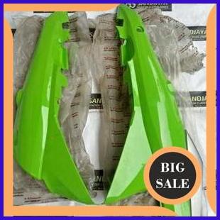 limited stock Cover Body Belakang Kanan Kiri Set Hijau Silver KAWASAKI BLITZ R BLITZR Asli Ori KGP 1
